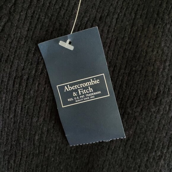 NWT Abercrombie & Fitch Black Fuzzy Knit Joggers Size XS - Picture 9 of 16